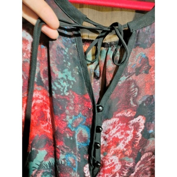 Lily Rose black and red floral blouse woman size XL - Picture 2 of 6